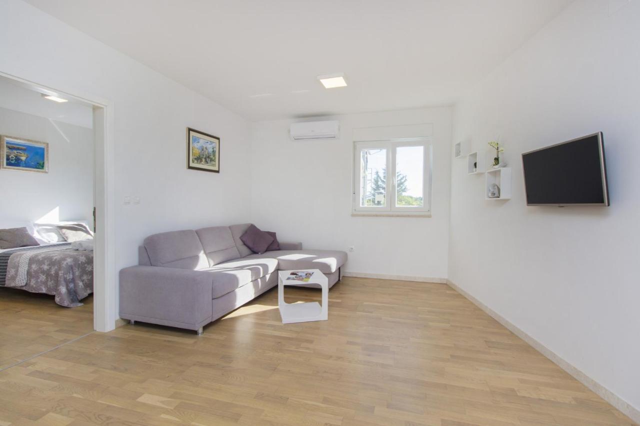 Apartments Luka Водице Екстериор снимка