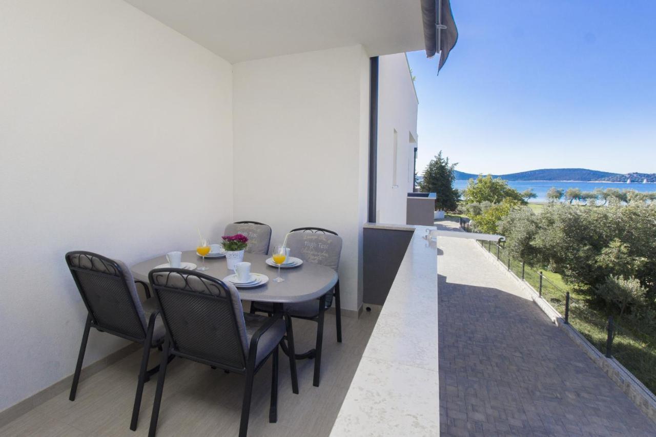 Apartments Luka Водице Екстериор снимка