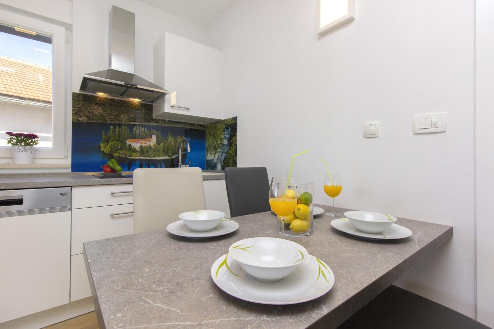 Apartments Luka Водице Стая снимка