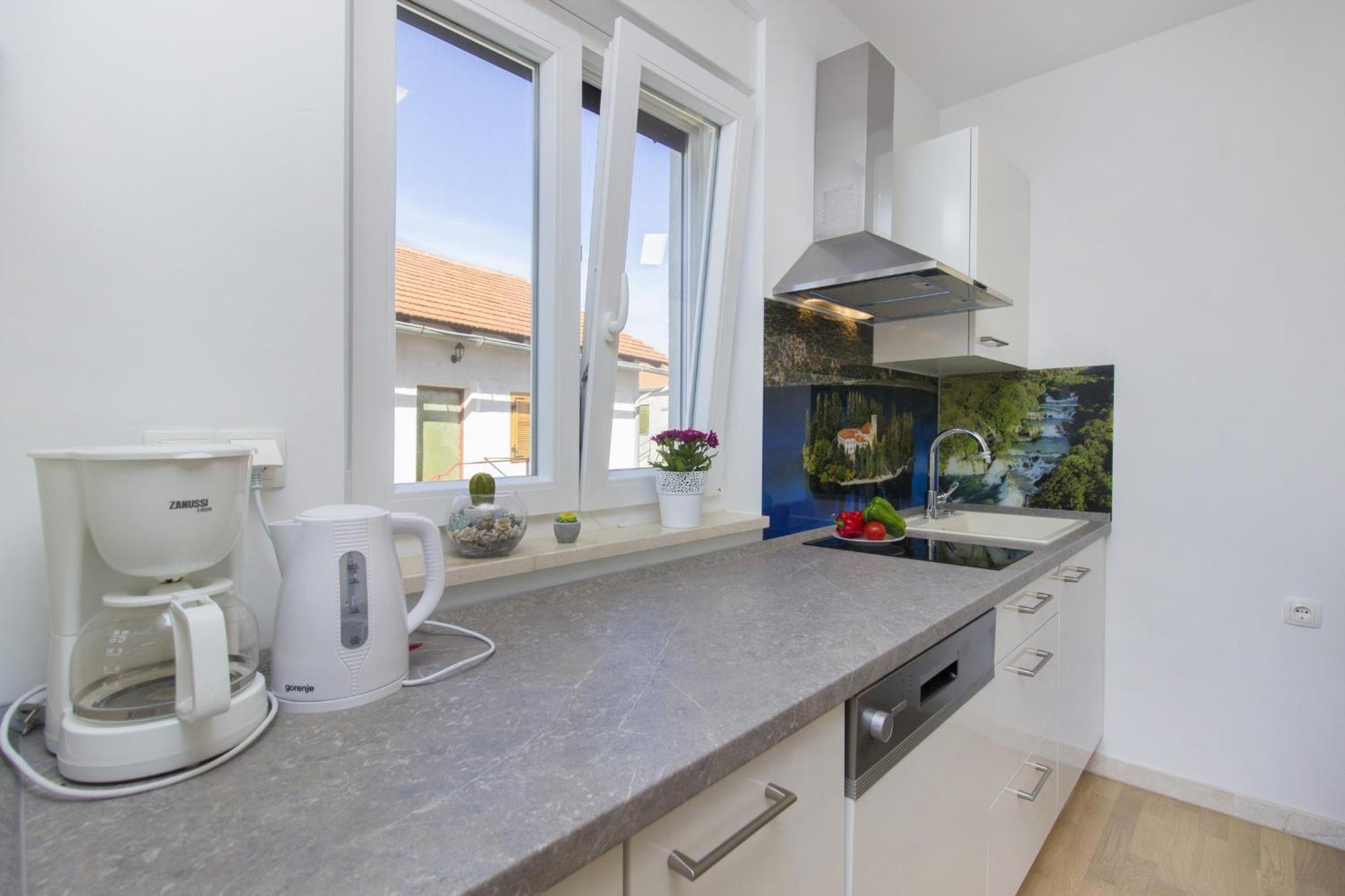 Apartments Luka Водице Стая снимка